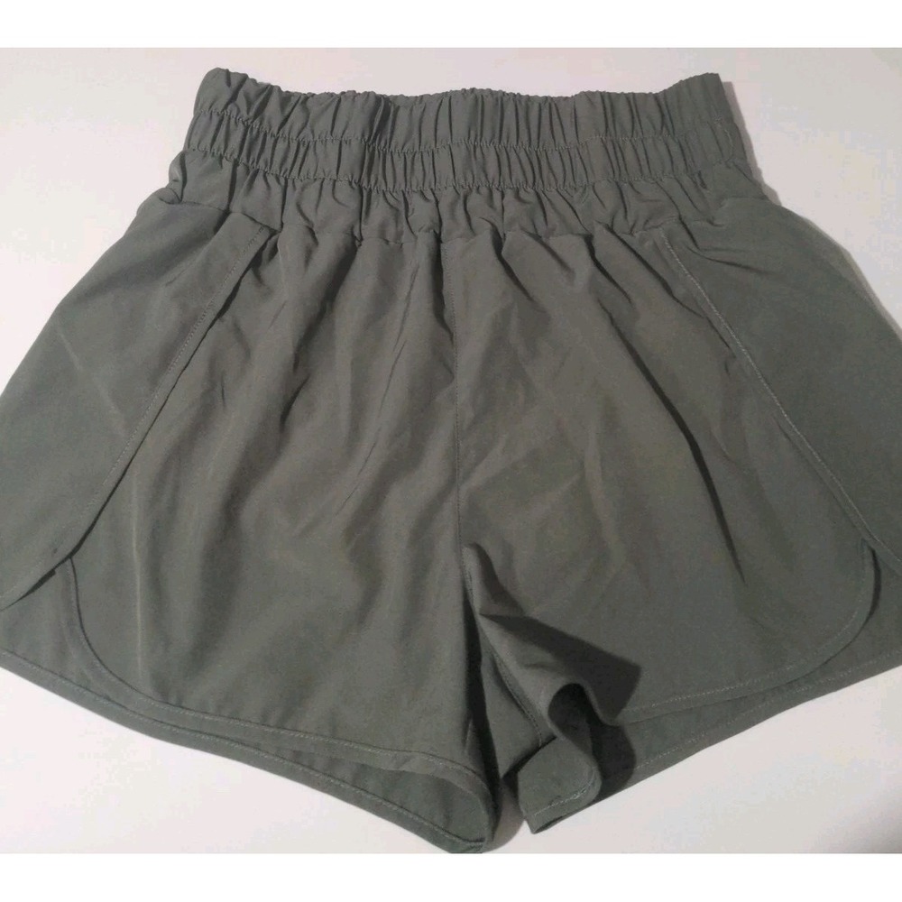 Mew In Women's Olive Green High Waisted Athletic Shorts. Size L